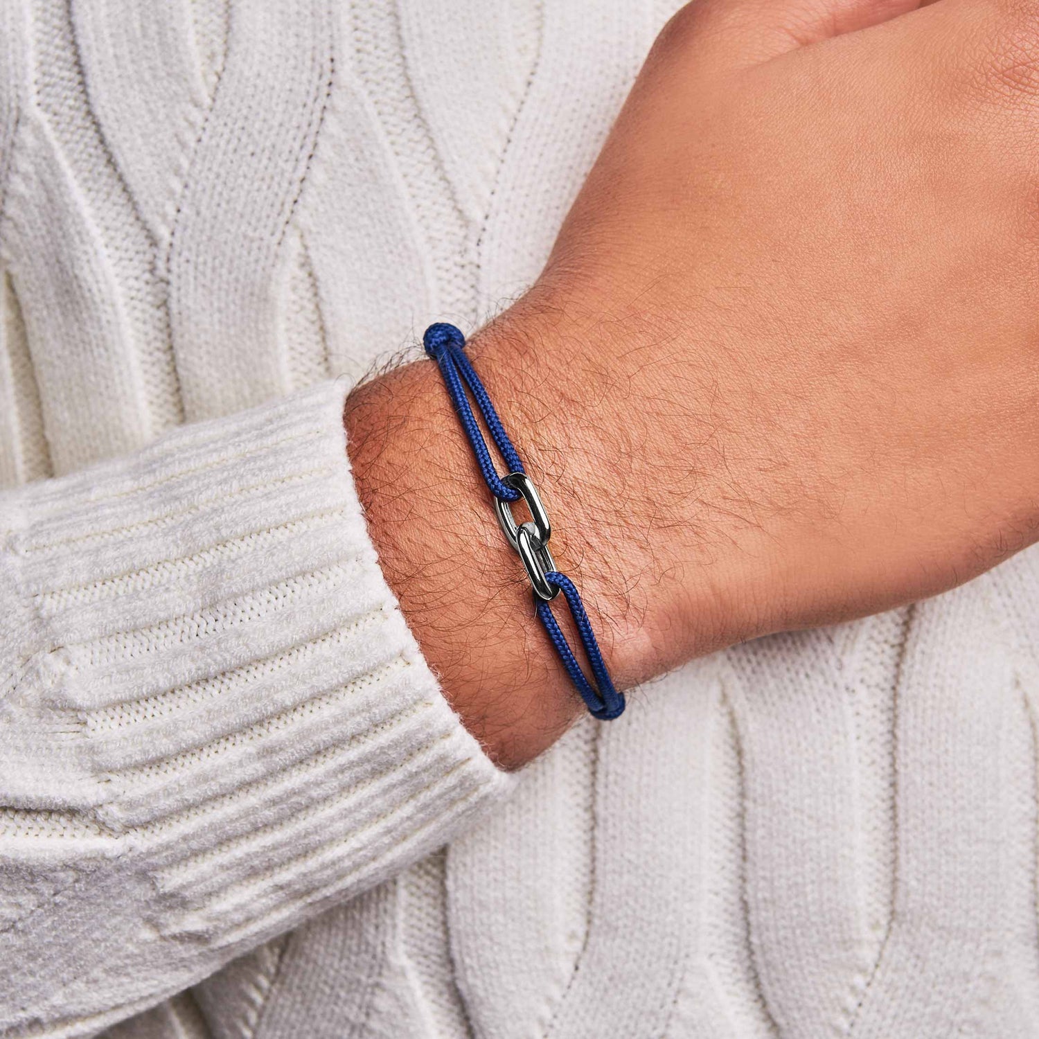 Marineblauwe armband met Zilveren Ringen